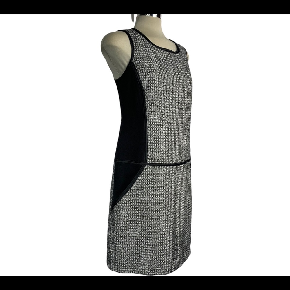 SL Fashions Elegant black Metallic and White Wool dress Size 10